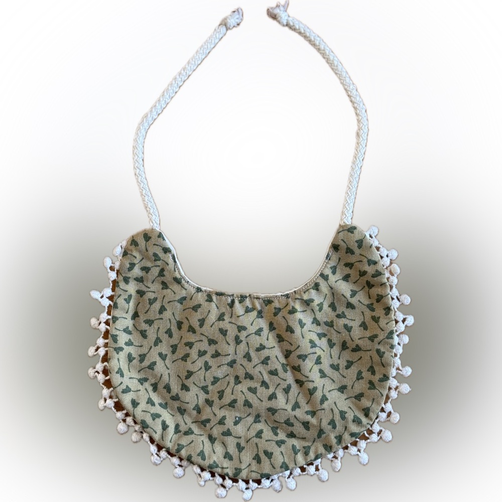 Baby Bib Moss with trim